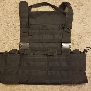Tactical vest